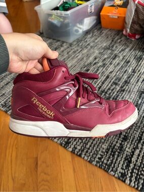 Reebok Pumps men’s size 8 RARE